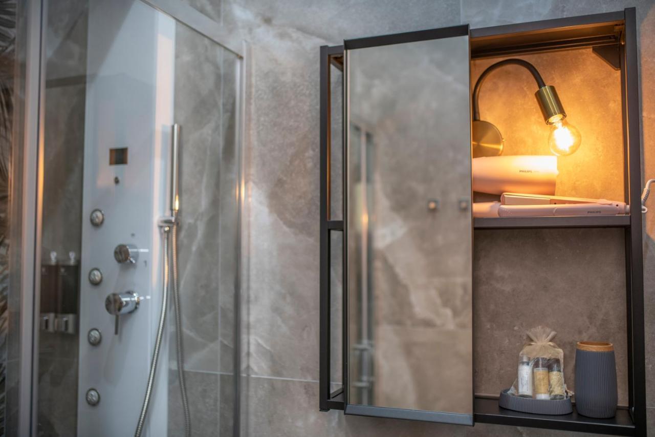 Catone Luxury Rooms Рим Экстерьер фото