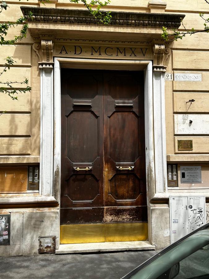 Catone Luxury Rooms Рим Экстерьер фото